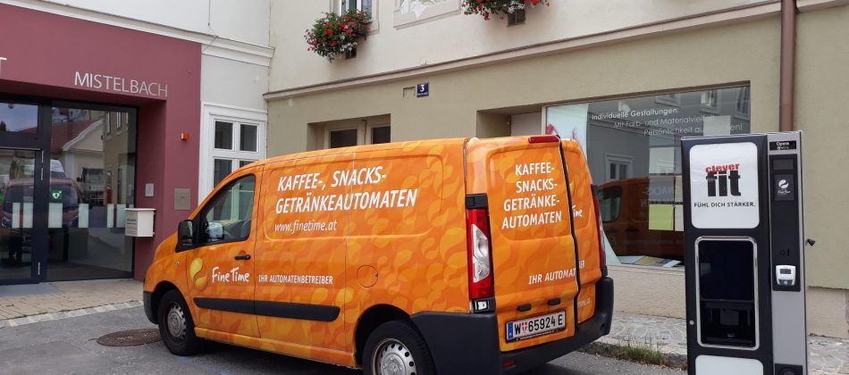 Kaffeeautomat OPERA Touch von EVOCA